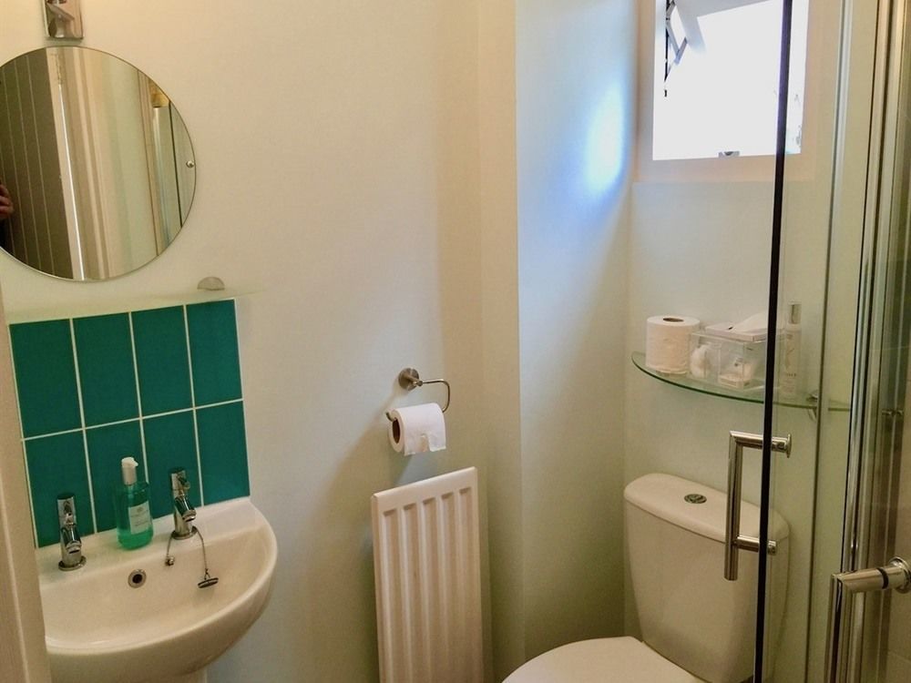 Derrin Guest House Larne Εξωτερικό φωτογραφία